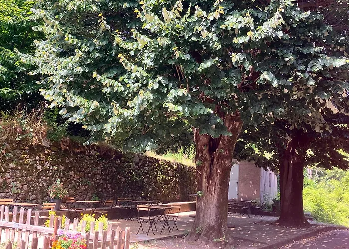 L'étape Dumas * Beauvene